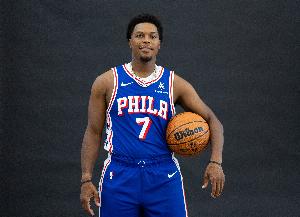 开云-洛瑞重返76人开启生涯第20季 成为史上第12位20+赛季球员