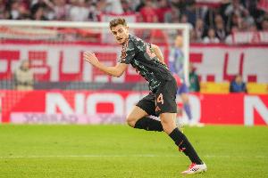 开云APP-斯坦尼西奇：我有维尔茨电话号码但没打过，当然希望与他再次共事