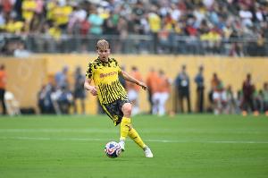 开云体育下载-斯文松：整体来说踢了一场不错的比赛，我们对下一轮充满信心