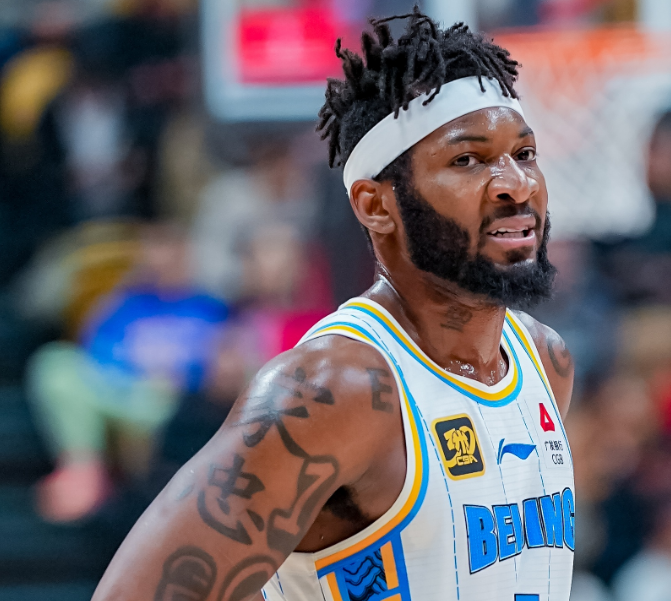 开云官网-北京男篮确定两位外援：续约杰曼+引进斯佩尔曼 剩两外援成悬念