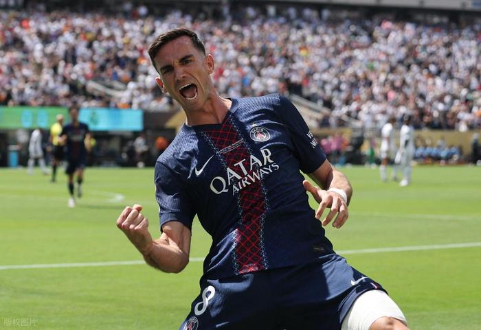 0：4脆败！姆巴佩郁闷到爆 刚来皇马一年 老东家眼瞅就要夺6冠王